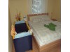 Schlafzimmer auf Wunsch mit Kinderbett